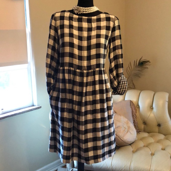 Dress - Picture 6 of 6